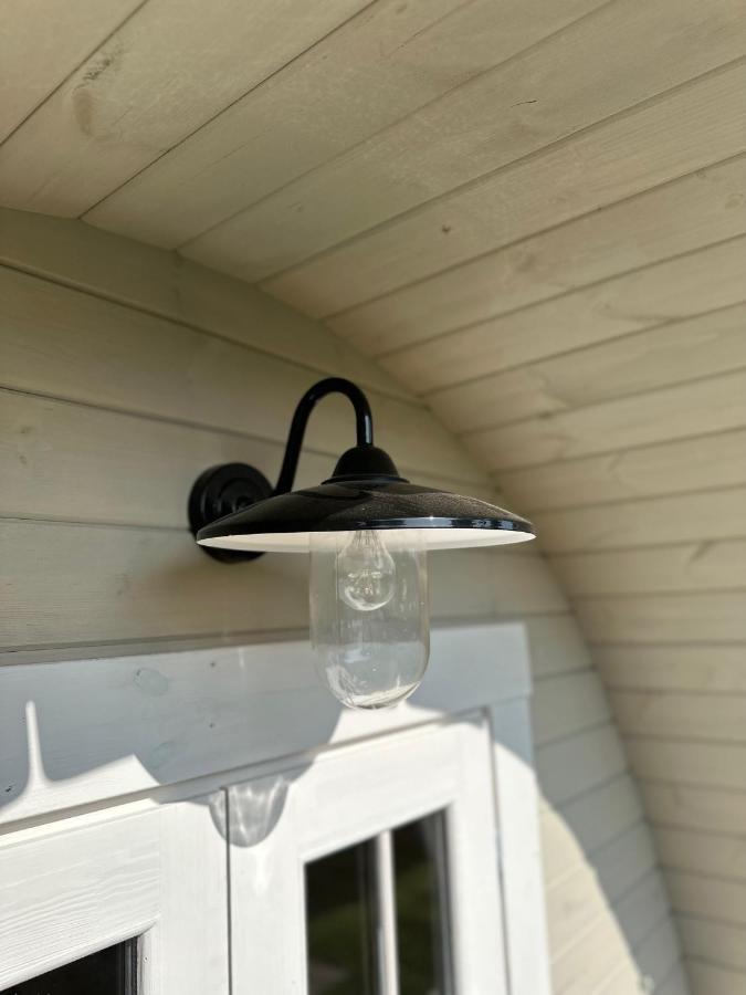 Lodge, Een Super Knus Tiny House, Nabij Vaarwater En Haven! Belt-Schutsloot Bagian luar foto